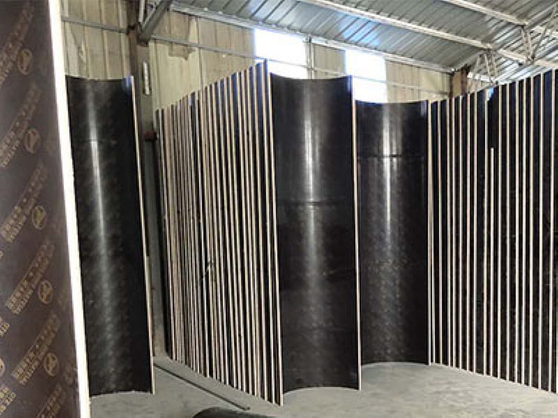 ��ɽ��ײ��ģ��S��,��ɽ����ģ�嶨�ƃr(ji��)��