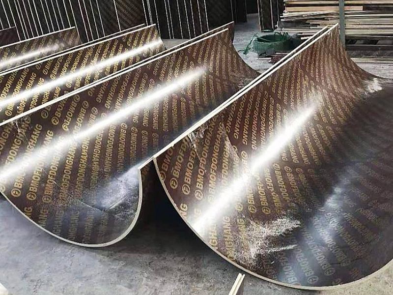 ��ͬ��ײ��ģ��S��,����ģ�嶨�ƃr(ji��)��