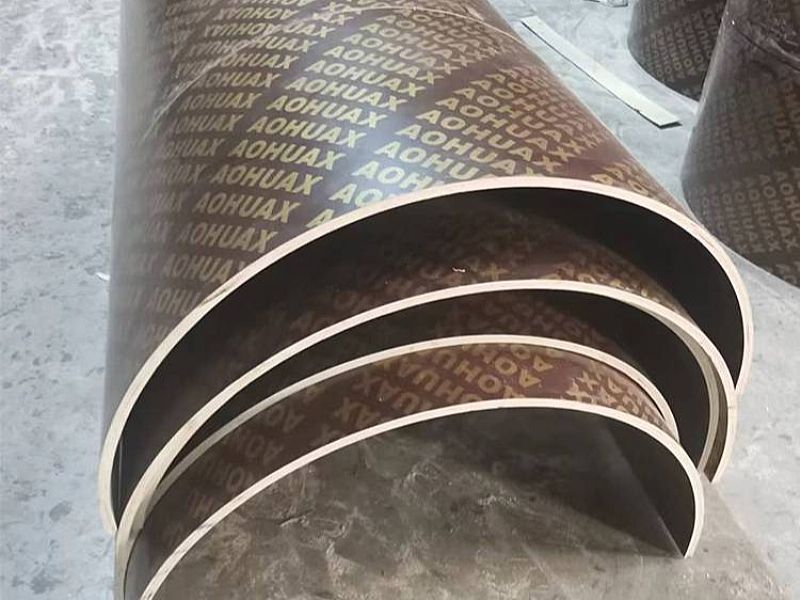 �Ȫ��ײ��ģ��S��,����ģ�嶨�ƃr��