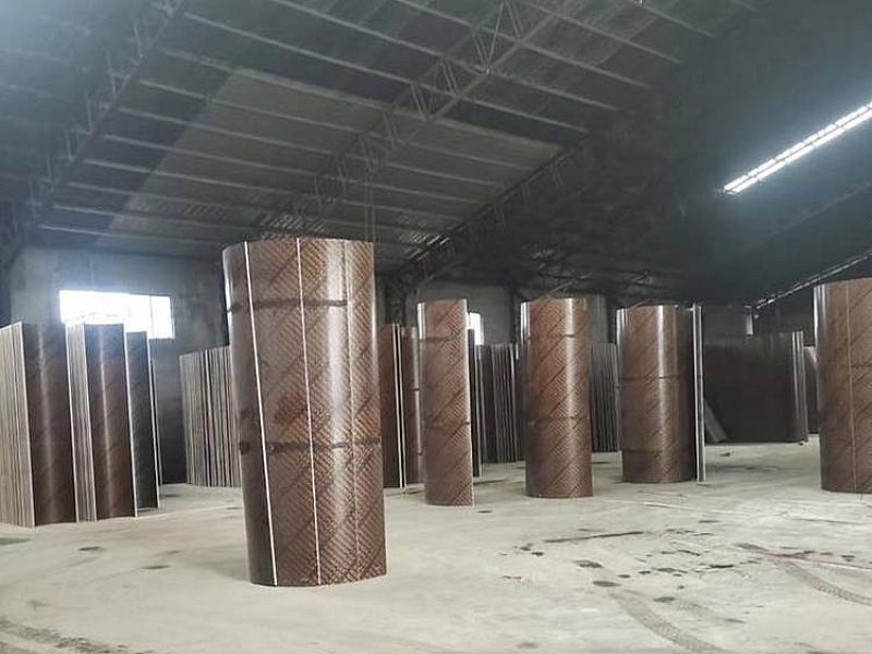 ���Ϸ�ײ��ģ��S��,����ģ�嶨�ƃr(ji��)��