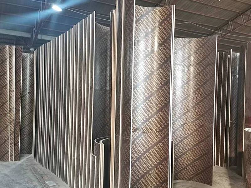 �����R�A��ģ��S��,�A����ģ�嶨�ƃr(ji��)��